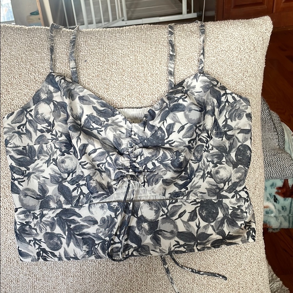 Abercrombie & Fitch Black and White Tie Front Camisole